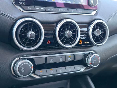 Used 2024 Nissan Sentra SV image 19