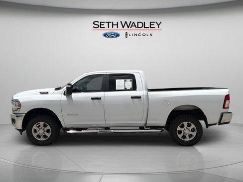 Used 2024 RAM 2500 Big Horn w/ Protection Group AWD/4WD image 4