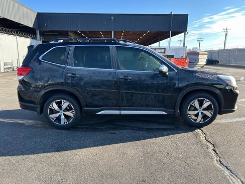 Used 2020 Subaru Forester Touring w/ Popular Package #2 image 8