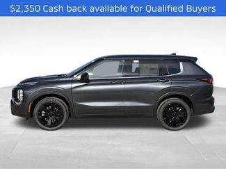 New 2026 Mitsubishi Outlander LE FWD video 2