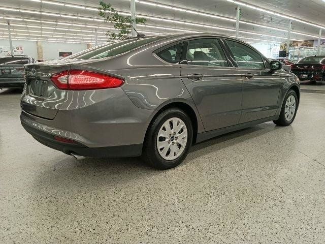 Used 2014 Ford Fusion S FWD image 6