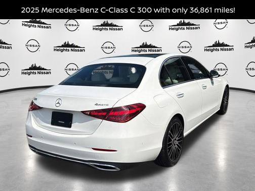 Used 2025 Mercedes-Benz C 300 4MATIC Sedan image 5