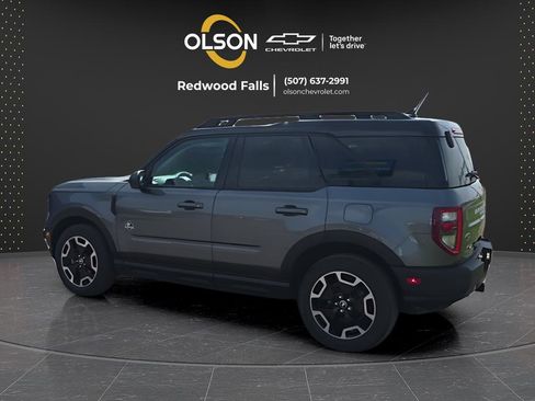 Used 2023 Ford Bronco Sport Outer Banks w/ Tech Package AWD/4WD image 4