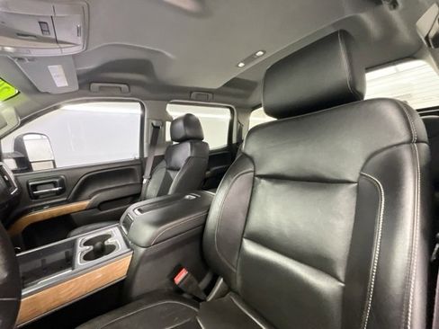 Used 2015 Chevrolet Silverado 3500 LTZ w/ Duramax Plus Package image 4