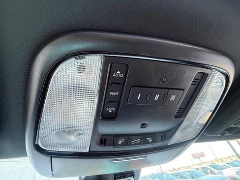 Used 2022 Dodge Durango GT AWD/4WD image 33
