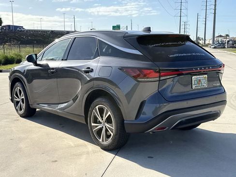 Used 2025 Lexus RX 350 Premium w/ Accessory Package (Z1) image 10