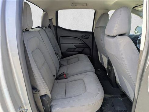 Used 2020 Chevrolet Colorado W/T w/ WT Convenience Package image 18