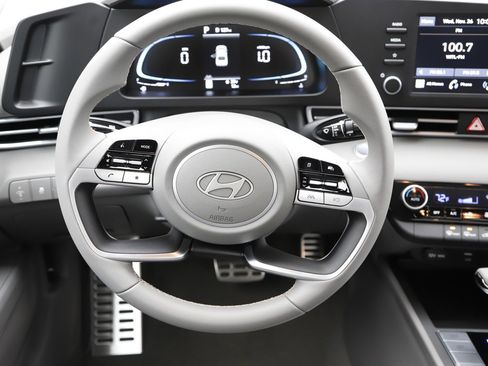 New 2026 Hyundai Elantra Sport image 19