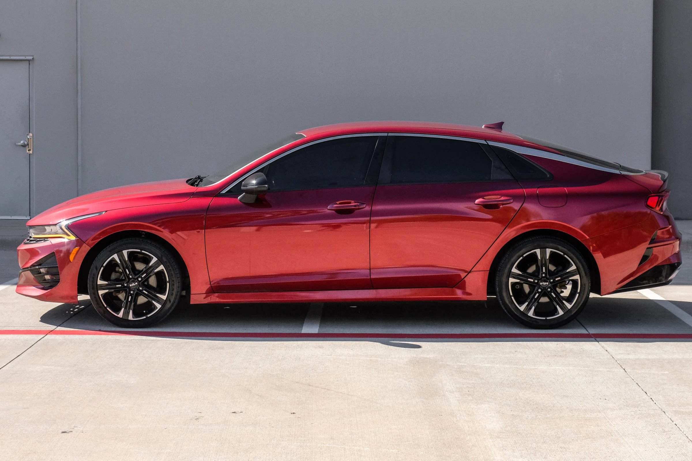 Used 2022 Kia K5 GT-Line AWD/4WD image 12