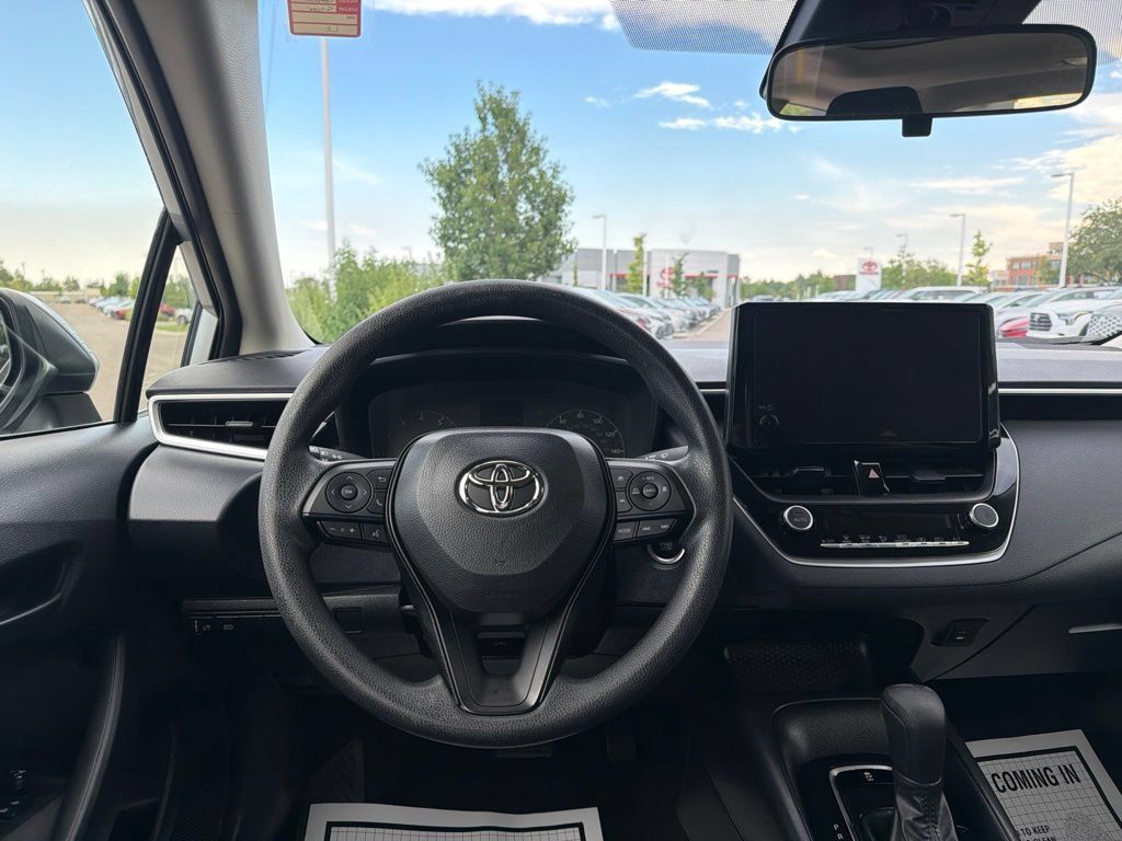 Used 2023 Toyota Corolla LE w/ LE Premium Package FWD image 21