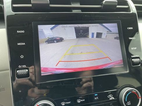 Used 2022 Hyundai Tucson SEL FWD image 20