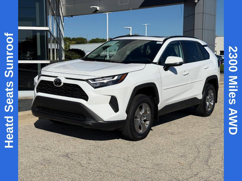 Used 2024 Toyota RAV4 XLE w/ Convenience Package AWD/4WD image 7