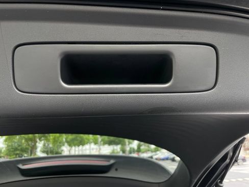 Certified 2025 Honda HR-V Sport image 42