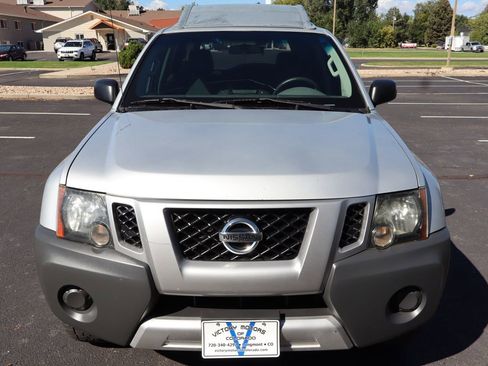 Used 2015 Nissan Xterra S image 12