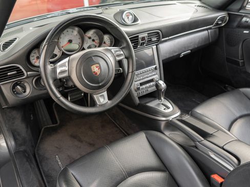 Used 2006 Porsche 911 Carrera S RWD image 9