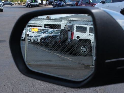 New 2026 Buick Enclave Preferred w/ Power Package image 16