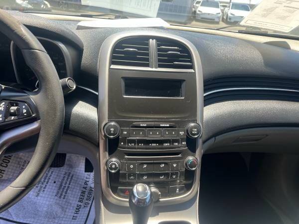 Used 2015 Chevrolet Malibu LS w/ Protection Package FWD image 13