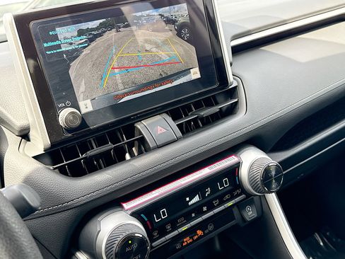 Used 2024 Toyota RAV4 XLE w/ Convenience Package image 28