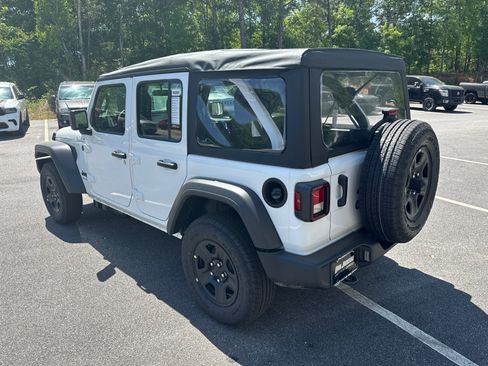 New 2026 Jeep Wrangler Unlimited Sport AWD/4WD image 7