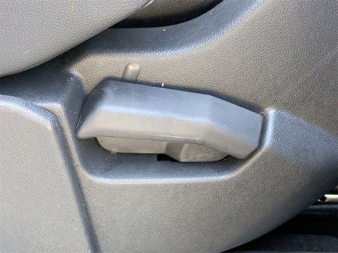 Certified 2023 Volkswagen Atlas SEL image 17