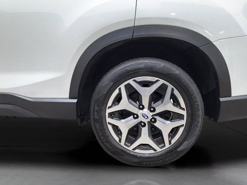 Used 2021 Subaru Forester Premium image 28
