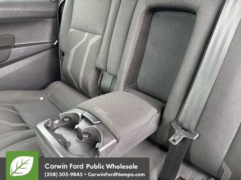 Used 2015 Ford Transit Connect XLT image 29