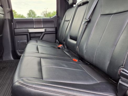 Used 2021 Ford F250 Lariat AWD/4WD image 7