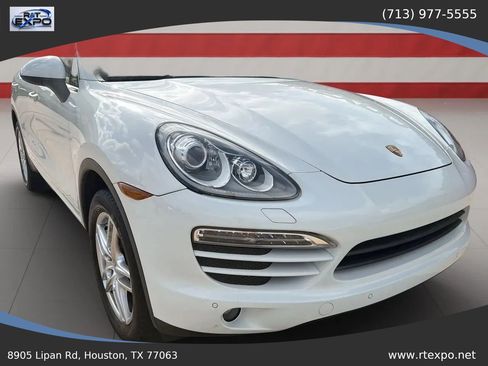 Used 2014 Porsche Cayenne AWD/4WD image 12