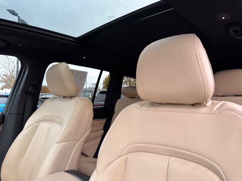 Used 2022 Jeep Grand Cherokee Limited 4xe image 15