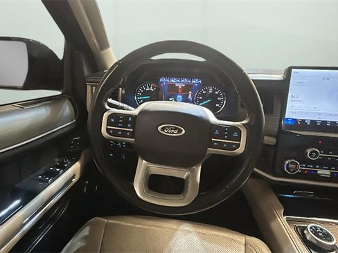 Used 2023 Ford Expedition Max Limited image 11