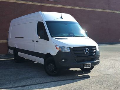 Used 2025 Mercedes-Benz Sprinter 4500 w/ Parking Package