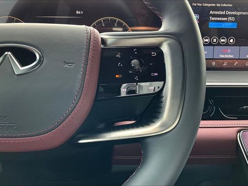 New 2026 INFINITI QX80 Autograph image 33