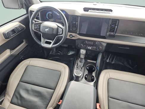 Used 2022 Ford Bronco Wildtrak AWD/4WD image 31