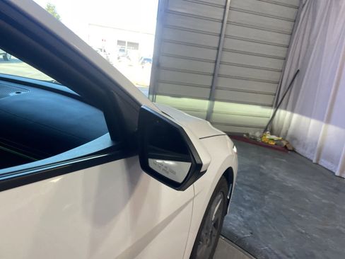 Certified 2024 Hyundai Elantra SEL image 16