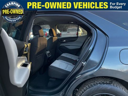 Used 2020 Chevrolet Equinox LT w/ Driver Convenience Package image 29