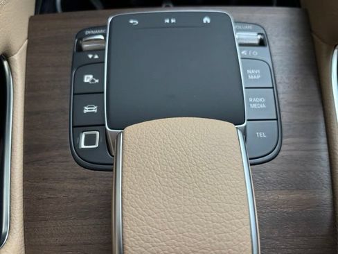 New 2026 Mercedes-Benz GLE 350 4MATIC image 9