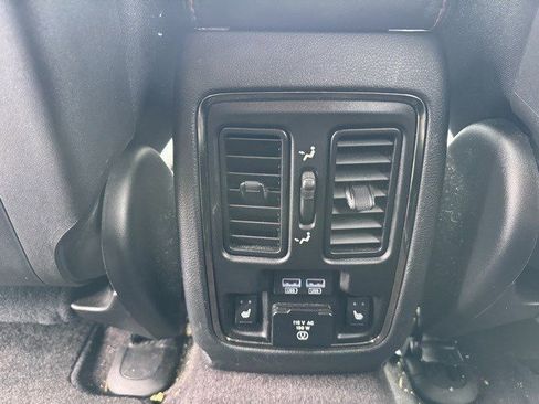 Used 2018 Dodge Durango R/T w/ Blacktop Package image 24