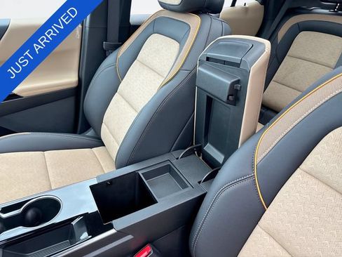 New 2026 Chevrolet Equinox ACTIV w/ Convenience Package III AWD/4WD image 21