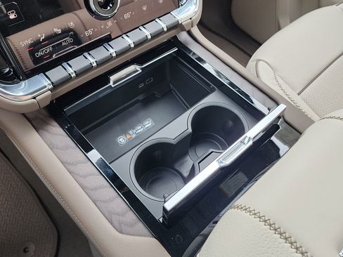 New 2026 GMC Yukon Denali AWD/4WD image 36