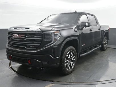 Used 2022 GMC Sierra 1500 AT4 w/ Technology Package