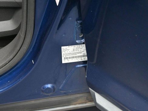 Used 2012 Ford Edge SEL image 34