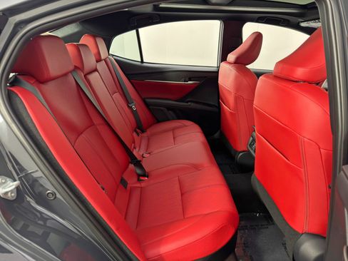 Used 2025 Toyota Camry XSE image 39