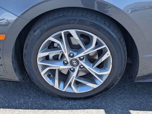 Used 2020 Hyundai Sonata SEL w/ Convenience + Sunroof Package FWD image 13