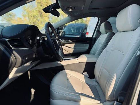 Used 2023 Buick Enclave Essence w/ Experience Buick Package image 16