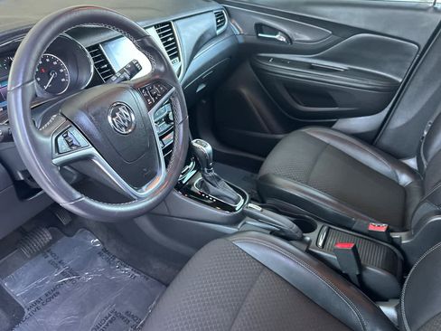 Used 2021 Buick Encore Preferred w/ Safety Package image 11