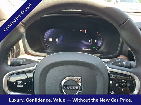 Certified 2025 Volvo S60 B5 Plus AWD/4WD image 20