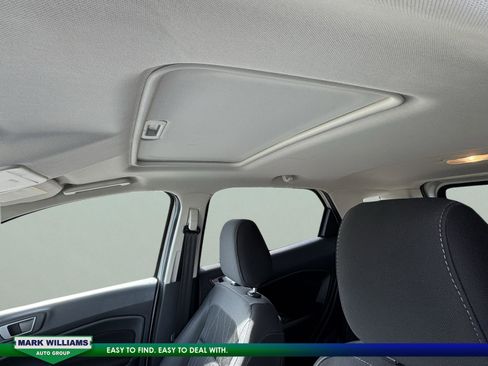 Used 2020 Ford EcoSport SE image 22
