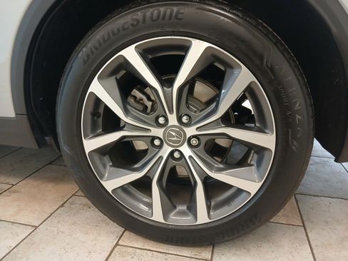 Used 2023 Acura MDX SH-AWD w/ Technology Package image 28