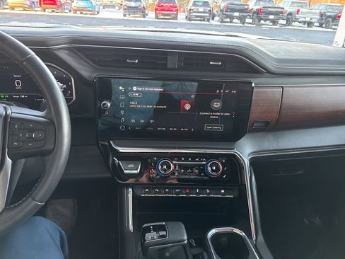 Used 2024 GMC Sierra 1500 Denali Ultimate image 18