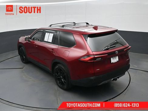 Used 2024 Toyota Grand Highlander AWD image 55